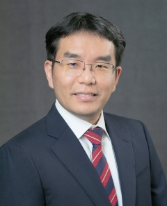 Yong Hyuck Kim